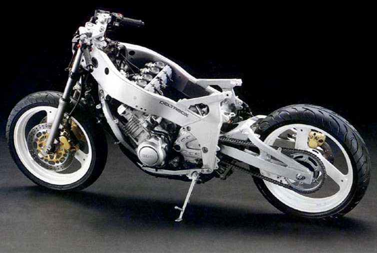 FZR400/R(3EN) -since 1988- - バイクの系譜