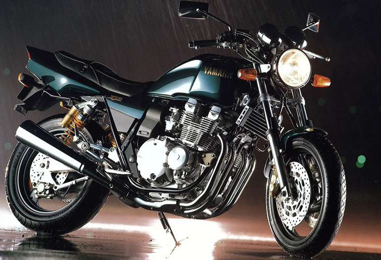 XJR400R（4HM中期）-since 1998- - バイクの系譜