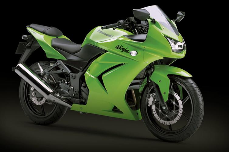 バイクパーツ ニンジャ Ninja 250R EX250K-A10xxx の リアホイール *1646097875 ：バイクCITY - タイヤ・ ホイール