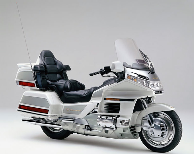 GL1500 GOLDWING/SE（SC22） -since 1988- - バイクの系譜