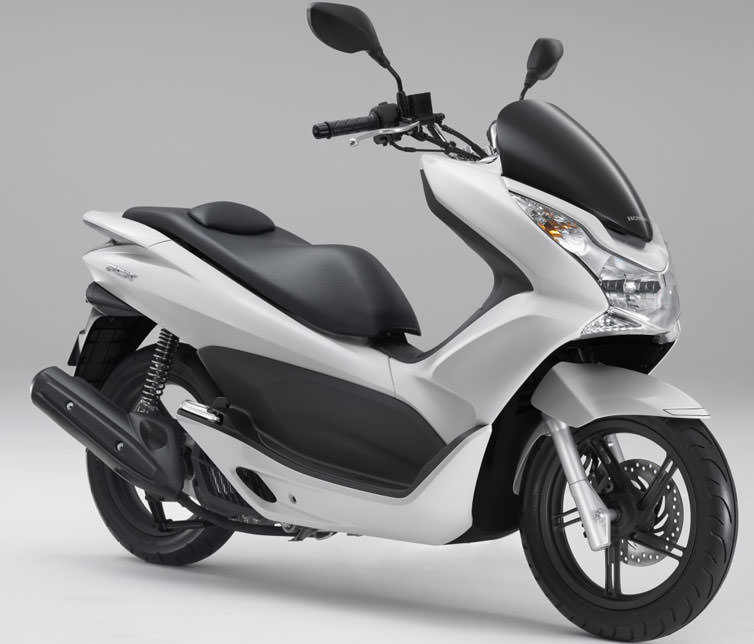 HONDA　PCX125　JF28　レギュレータ　神戸発　A124-11