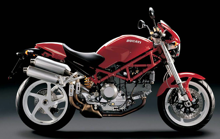 M900シリーズ -since 1993- - バイクの系譜